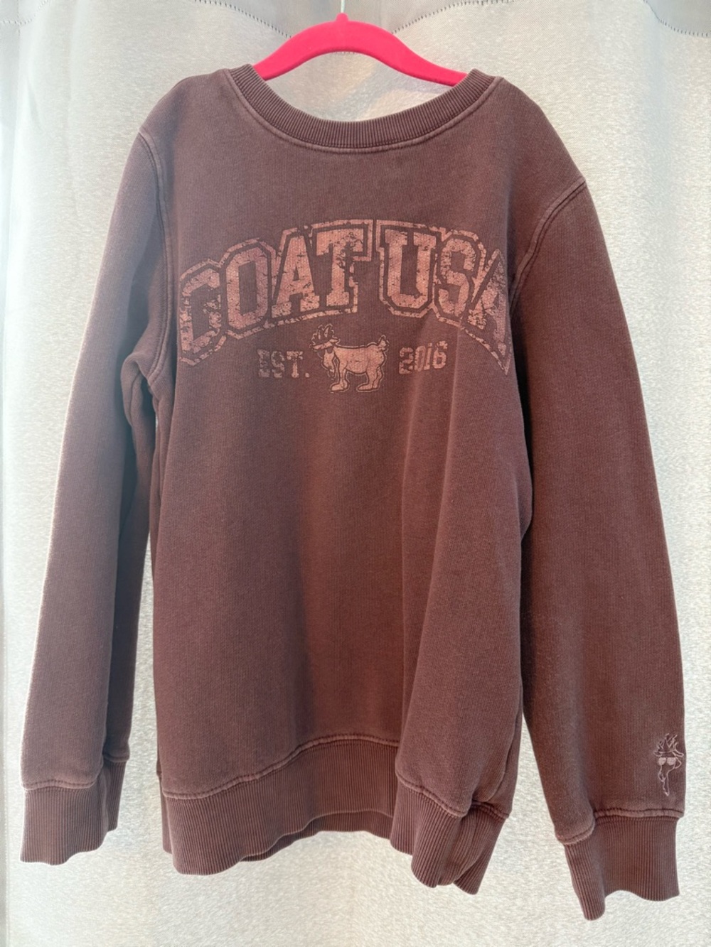 GOAT USA Lot - purple sweatshirt & mint tee-shirt. - Picture 2 of 4